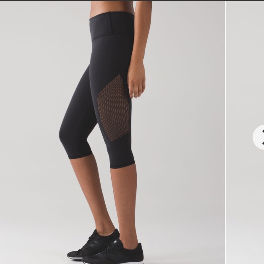Lululemon Reveal Crop